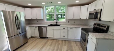 1010 S Main St, Linton, IN 47441 - photo 2