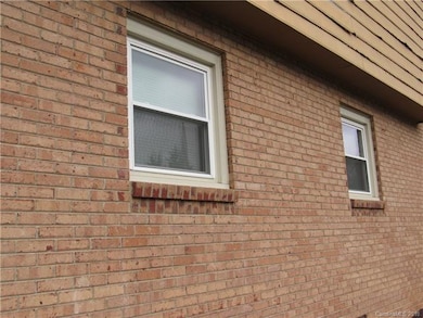 4621 Balsam Ct, Gastonia, NC 28052 - photo 3