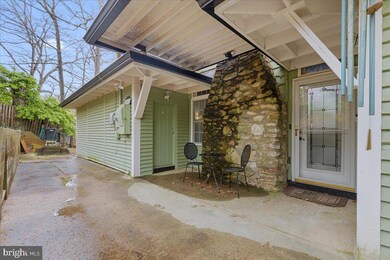 8247 Abbie Ln, Manassas, VA 20112 - photo 5