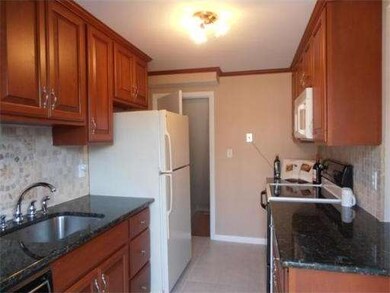 115 Emerson Gardens Rd unit 115, Lexington, MA 02420 - photo 2