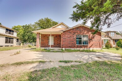 802 E Decatur St, Ennis, TX 75119 - photo 3