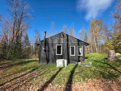 253 Washburn Rd, Stratford, NH 03590 - photo 2