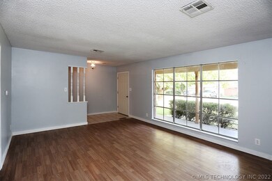 1817 Melody Ln, Ardmore, OK 73401 - photo 2