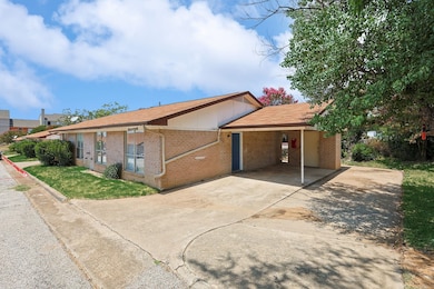 2637 W Randol Mill Rd unit A, Arlington, TX 76012 - photo 2