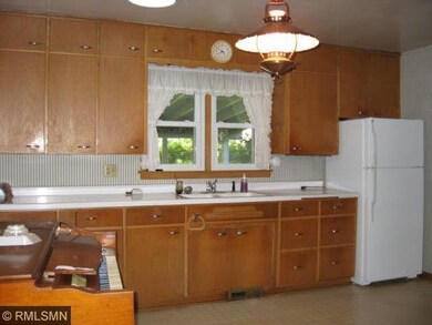 1605 Judd Ave N, Glencoe, MN 55336 - photo 5