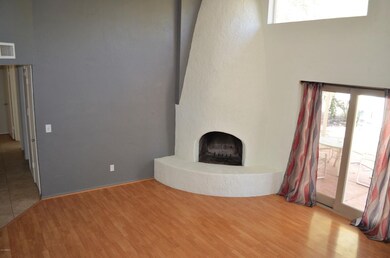 Una family room 3