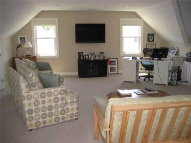 98 Southwinds Dr unit 6, Wakefield, RI 02879 - photo 2