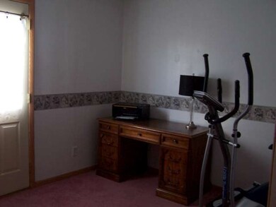 8538 S Miller School Rd, North Platte, NE 69101 - photo 3