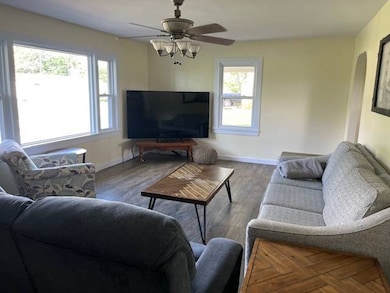 210 Rabbit Flat Rd, Caneyville, KY 42721 - photo 6