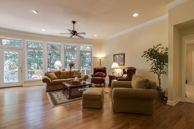 04_OkemaWay_322_Living01