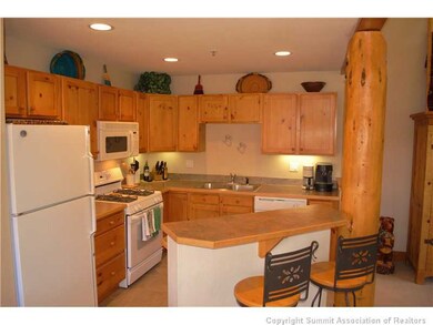 Kitchen. Large open kitchen with barstool seating