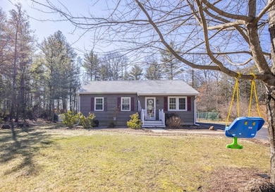 101 Rocky Meadow St, Middleboro, MA 02346 - photo 2