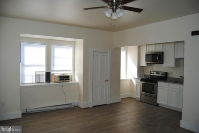 202 N Potomac St unit . 6, Hagerstown, MD 21740 - photo 5