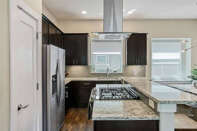 5820 Bryan Pkwy unit 20, Dallas, TX 75206 - photo 7