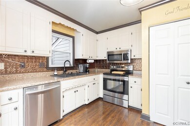 6025 Sara Kay Dr, North Chesterfield, VA 23237 - photo 7