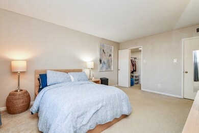 2700 Bellefontaine St unit A6, Houston, TX 77025 - photo 4