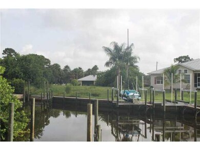 Waterfront/Dock/Pier.