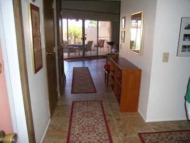 10872 W Emerald Dr unit 17J, Sun City, AZ 85351 - photo 3