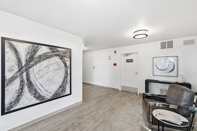 4411 Bowser Ave unit 310, Dallas, TX 75219 - photo 4