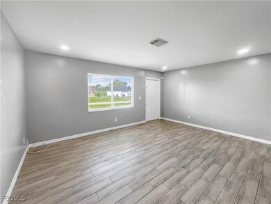 123 Gordon Ave S, Lehigh Acres, FL 33973 - photo 7