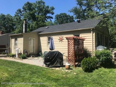 32 Hornerstown Rd. Wood #5