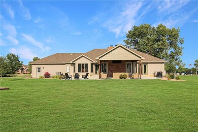 1708 Cedar Ridge Rd, Parsons, KS 67357 - photo 4