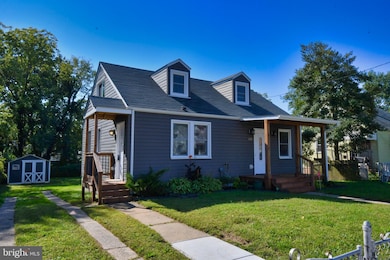 831 Martin Rd, Essex, MD 21221 - photo 2