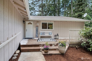 22304 Autumnwood Ct SE, Yelm, WA 98597 - photo 3