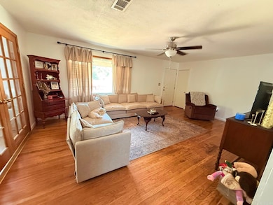 1005 W Taylor St, Clarksville, AR 72830 - photo 5