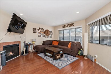 1244 E 3rd St unit 201, Long Beach, CA 90802 - photo 6