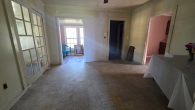 407 E Lemon St, Fitzgerald, GA 31750 - photo 5