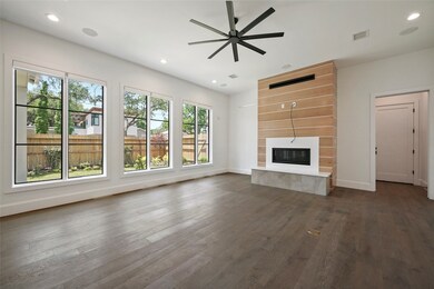 629 Merrill St, Houston, TX 77009 - photo 7