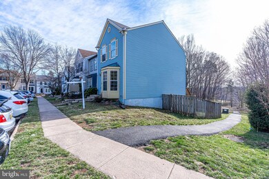 13930 Gunners Place, Centreville, VA 20121 - photo 5