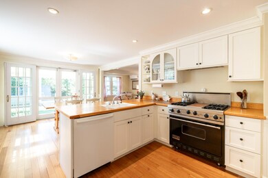 10 High St, Edgartown, MA 02539 - photo 7