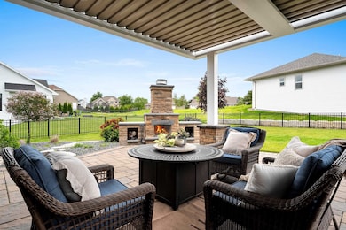 2636 Moose Creek Trail, Suamico, WI 54313 - photo 2