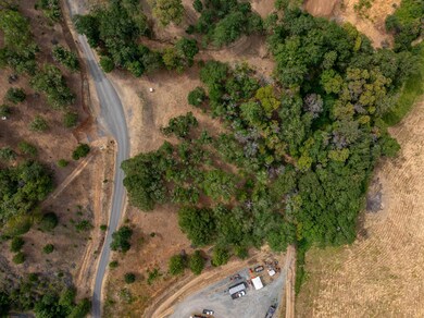 DRONE (8 of 14)