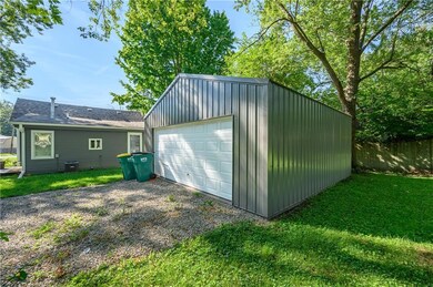 248 Cincinnati St, Franklin, IN 46131 - photo 3