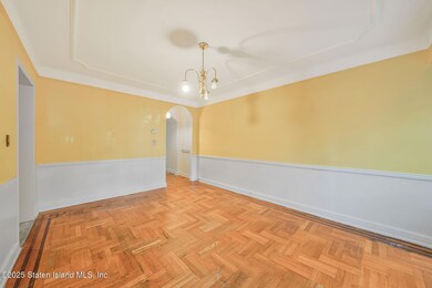 35-24 88th St, Flushing, NY 11372 - photo 5