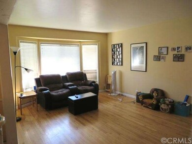 2717 Flangel St, Lakewood, CA 90712 - photo 2