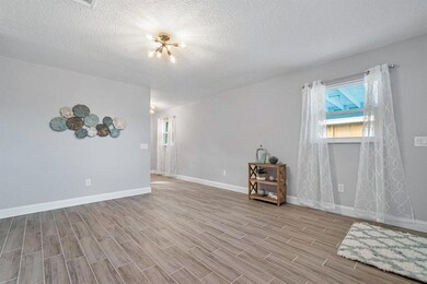 5778 Daphne Dr, West Palm Beach, FL 33415 - photo 5