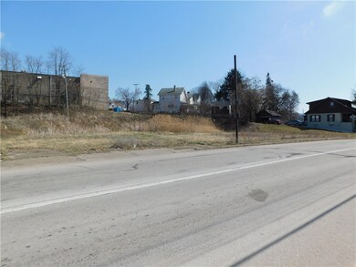 32 Coolspring St, Uniontown, PA 15401 - photo 5