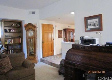 Front door entry, visible from both family room an
