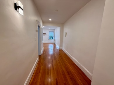 38 Kilsyth Rd unit 22, Brookline, MA 02445 - photo 2