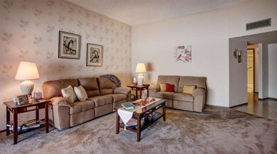 17467 N 105th Ave unit 39, Sun City, AZ 85373 - photo 5