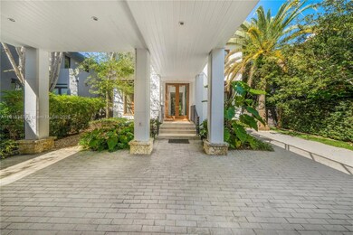 1621 S Bayshore Dr, Miami, FL 33133 - photo 5