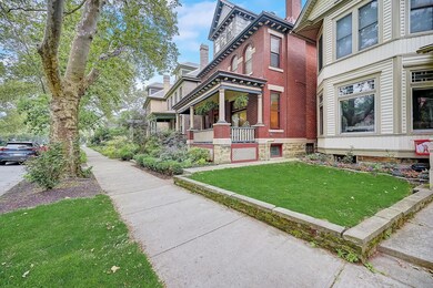 976 Neil Ave, Columbus, OH 43201 - photo 6