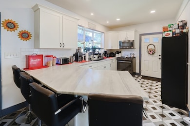 101 Willow St, New Bedford, MA 02740 - photo 7