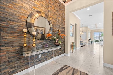 Beautiful Foyer Entry