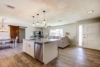 Open Floorplan!