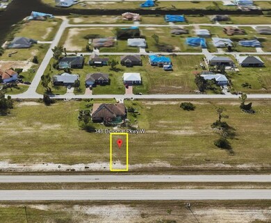 348 Diplomat W, Cape Coral, FL 33993 - photo 4